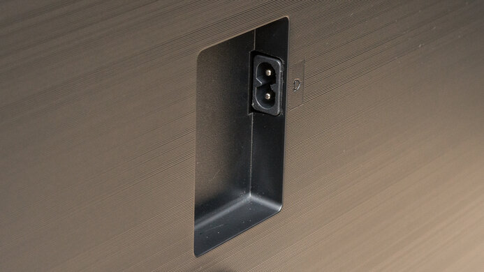 Samsung 43 QN90B QLED Inputs 2