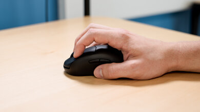 SteelSeries Prime Wireless Claw Grip Picture