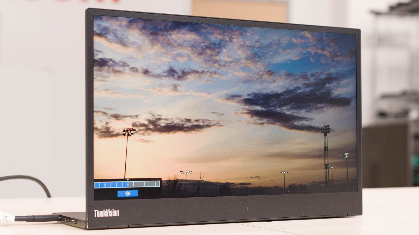 Lenovo ThinkVision M14 Review - RTINGS.com