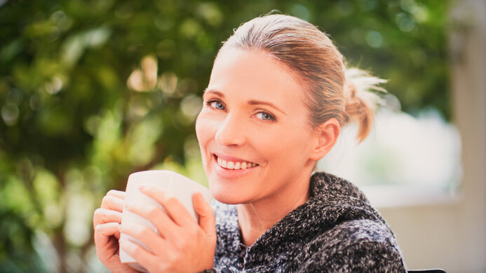 MSI Optix MAG274QRF-QD Average Room