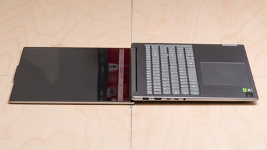 Lenovo Yoga Pro 9i 16 (2024) Hinge Photo