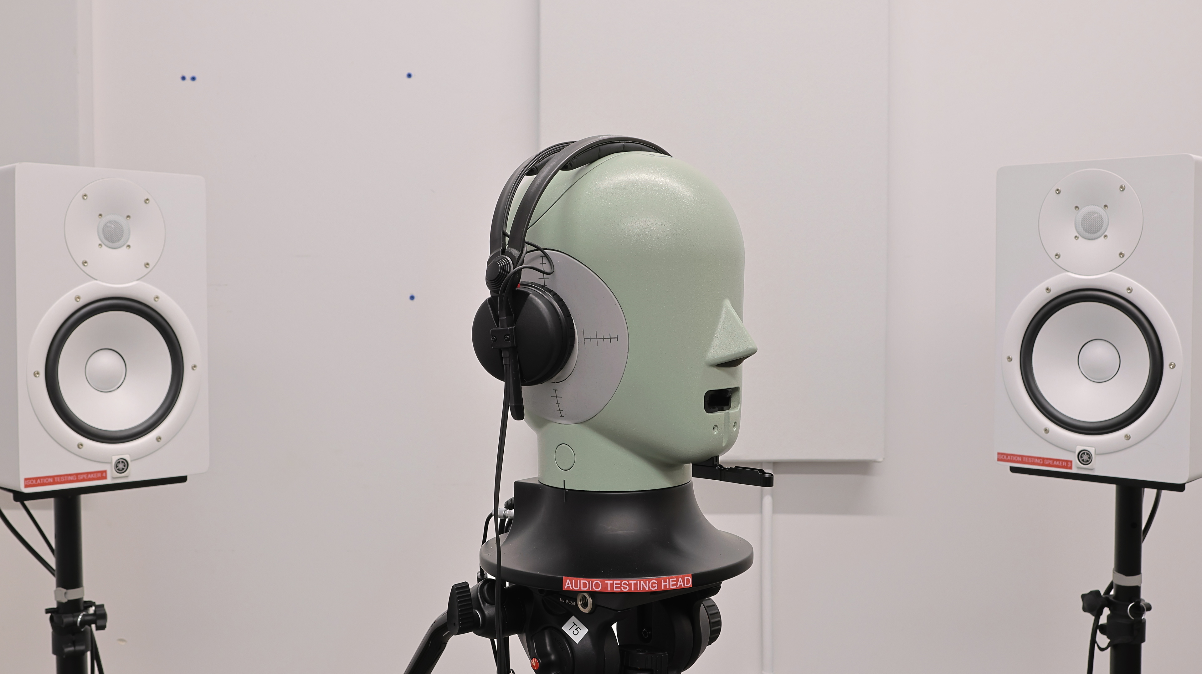 Sennheiser HD 25 Review - RTINGS.com