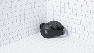 JBL Everest Elite 700 Wireless Portability Picture
