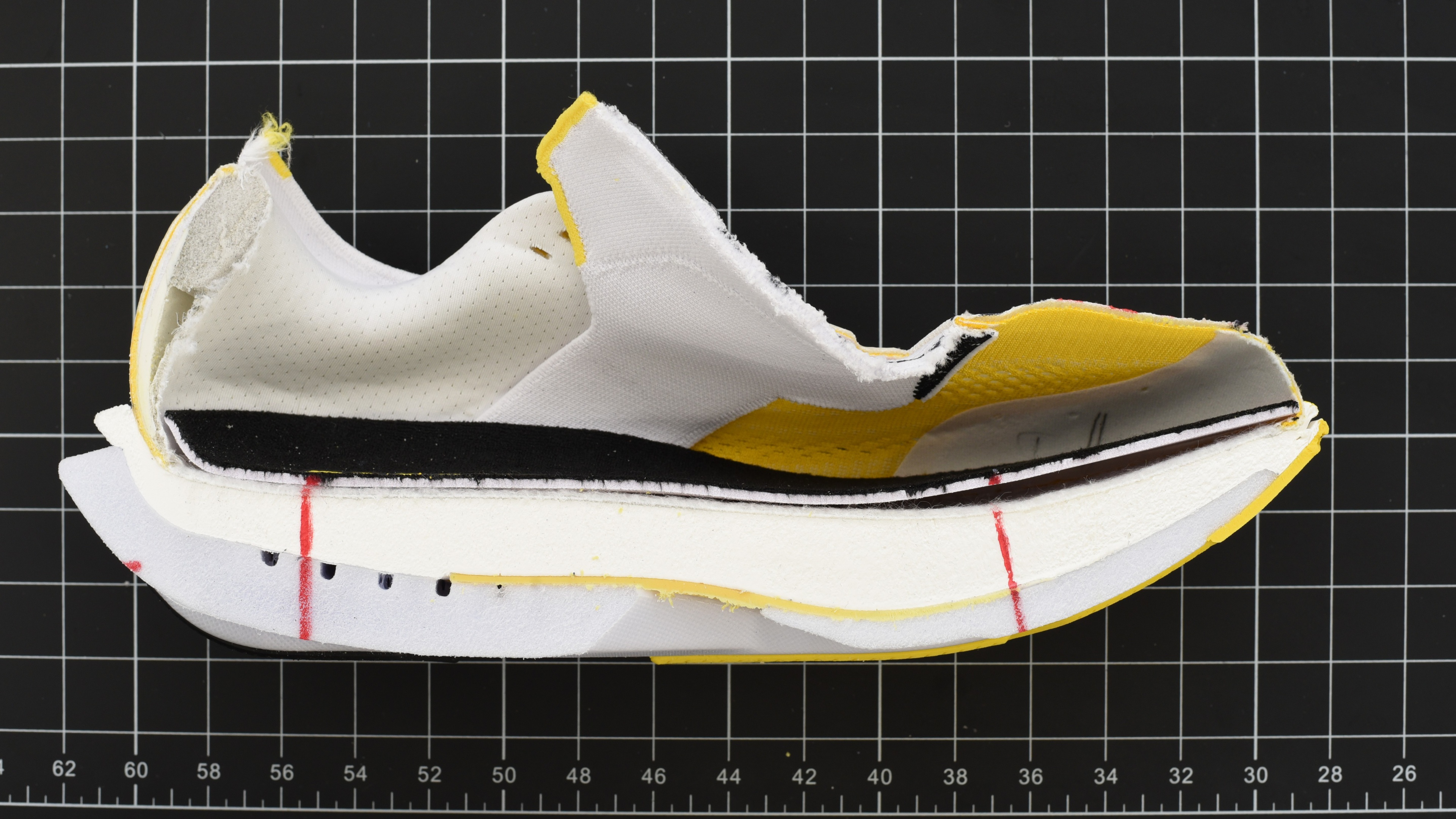 Brooks Hyperion Max 4 Review - RTINGS.com