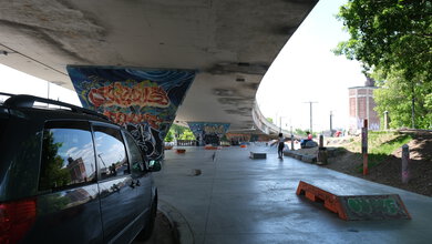 Fujifilm X-S10 Sample Gallery - Skate Park 