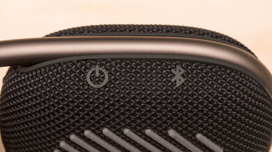 JBL Clip 4 Controls Photo 2
