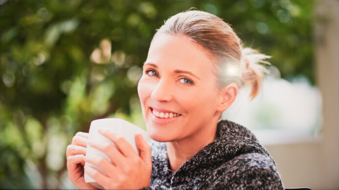 Gigabyte AORUS FV43U Average Room