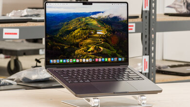 Apple MacBook Pro 14 (M3, 2023) Design Photo