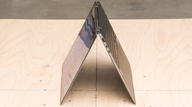 Samsung Galaxy Book5 Pro 360 (2024) Hinge Photo