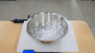 Samsung Bespoke RF30BB6200QL Ice Maker Rate Photo