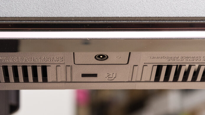 LG 27GR93U-B Inputs 2