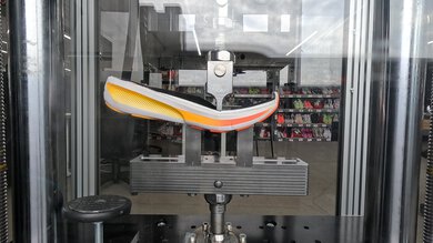 Brooks Revel 9 Forefoot Bending Resistance Picture