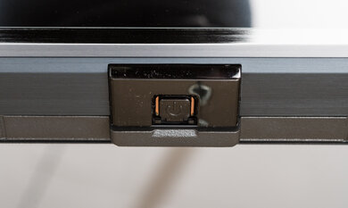 LG QNED80 2023 Controls Picture