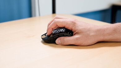 Finalmouse Starlight-12 Medium Claw Grip Picture