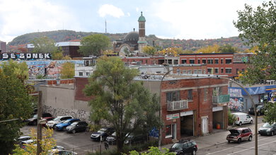 Canon EOS Rebel SL3/250D Sample Gallery - Church