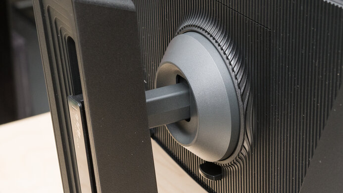 Gigabyte AORUS FO27Q3 Ergonomics Picture