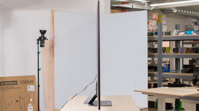 Samsung QN90F Thickness Picture