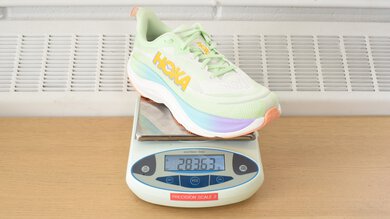 HOKA Skyflow Right Shoe Weight Photo