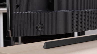 TCL 8 Series 2019/Q825 QLED Controls Picture