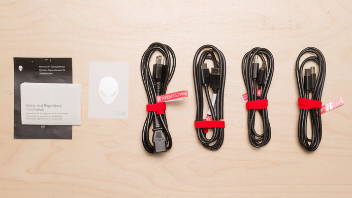 Dell Alienware AW3425DWM In The Box Picture