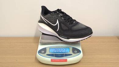 Nike Vomero 17 Right Shoe Weight Photo