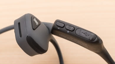 AfterShokz Trekz Air Bone Conduction Controls Picture
