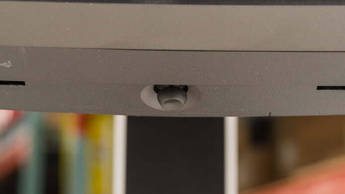 Dell Alienware AW3225QF Controls Picture