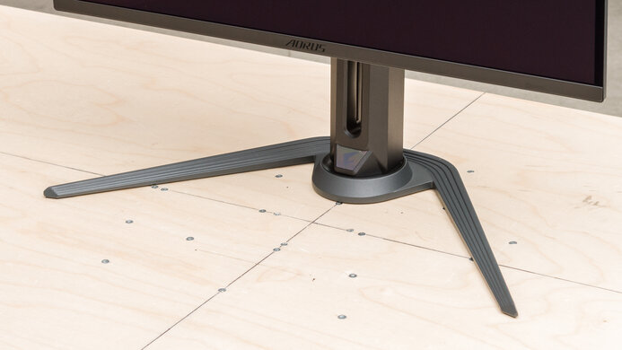 Gigabyte AORUS FO27Q3 Stand Picture