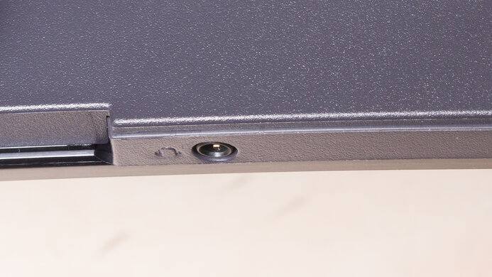 LG 45GX950A-B Inputs 2
