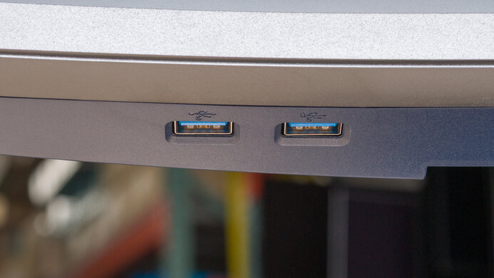 Dell Alienware AW3225DM Inputs 2