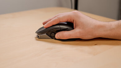 ASUS ROG Chakram Fingertip Grip Picture