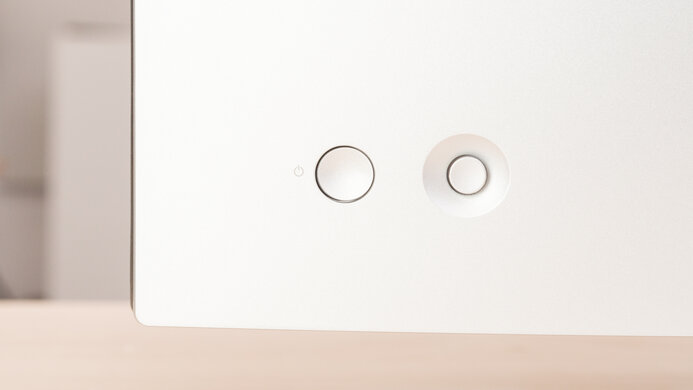 Dell UltraSharp U4021QW Controls Picture