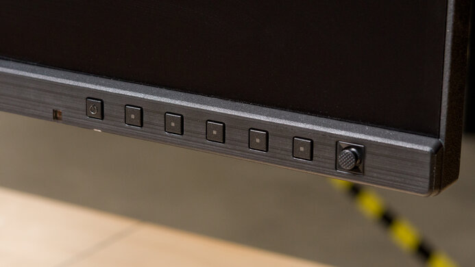 ASUS ProArt Display 6K PA32QCV Controls Picture