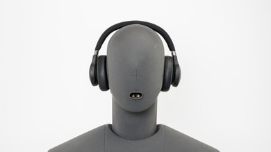 JBL Live 650 BTNC Front Picture