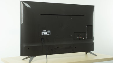 LG UH6500 Back Picture