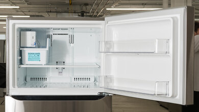 LG LTCS20020S Interior Storage Photo 2