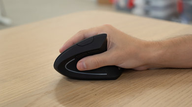 Anker Wireless Vertical Mouse Palm Grip Picture