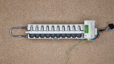 Bosch 100 Series B36FD10ENS Ice Maker Upper Photo