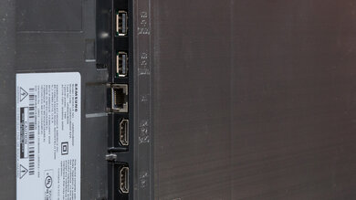 Samsung DU8000 Side Inputs Picture