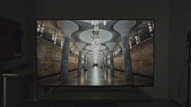 Hisense QD7N [QD7, QD75N] QLED HDR Hallway Photo