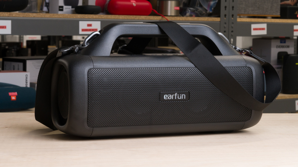 EarFun UBOOM X Review - RTINGS.com