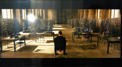 Samsung F5500 LED Bright scene in a bright room