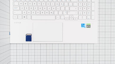 HP Victus 16 (2021) Touchpad Photo