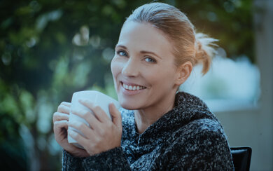 ASUS Vivobook 16 M1605 (2023) Reflections Photo Max