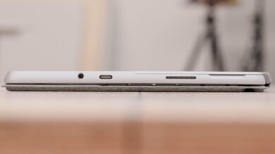 Microsoft Surface Go 2 (2020) Ports Photo
