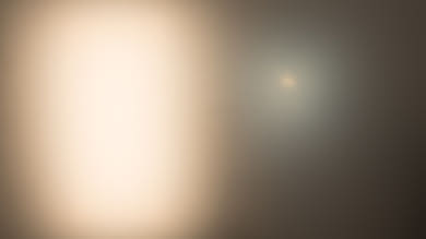 LG 27UK650-W Bright Room Off Picture