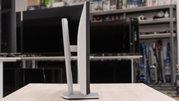 Dell S2721QS Thickness Picture