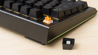 Razer BlackWidow V4 75% Build Quality Close Up