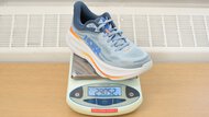 HOKA Bondi 9 Right Shoe Weight Photo