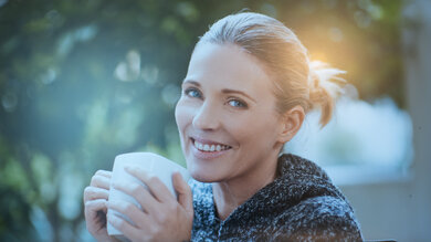 ASUS Chromebook Plus CX34 (2023) Reflections Photo Max